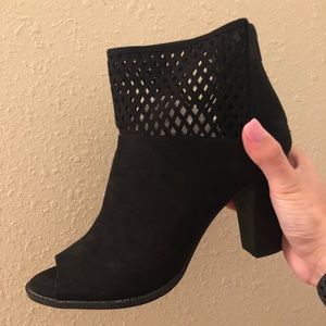 Worn twice for weddings